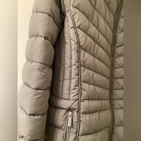 Michael Kors Packable Jacket - Picture 8 of 13